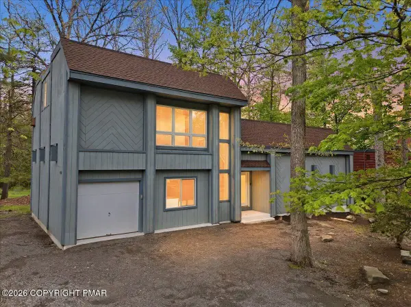 3120 Greenbriar Drive, East Stroudsburg, PA 18301