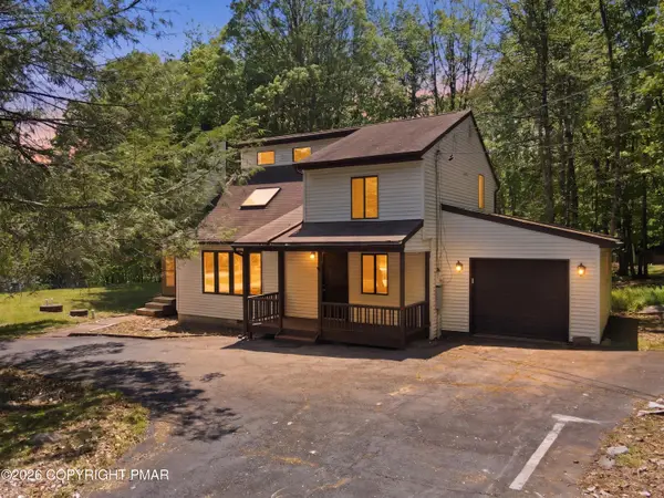 107 Morris Place, Bushkill, PA 18324