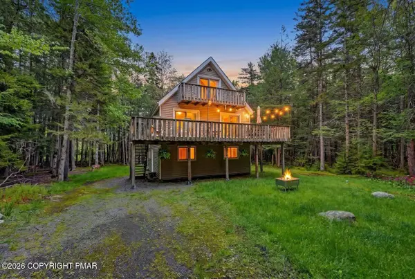 112 Thomas Lane, Gouldsboro, PA 18424