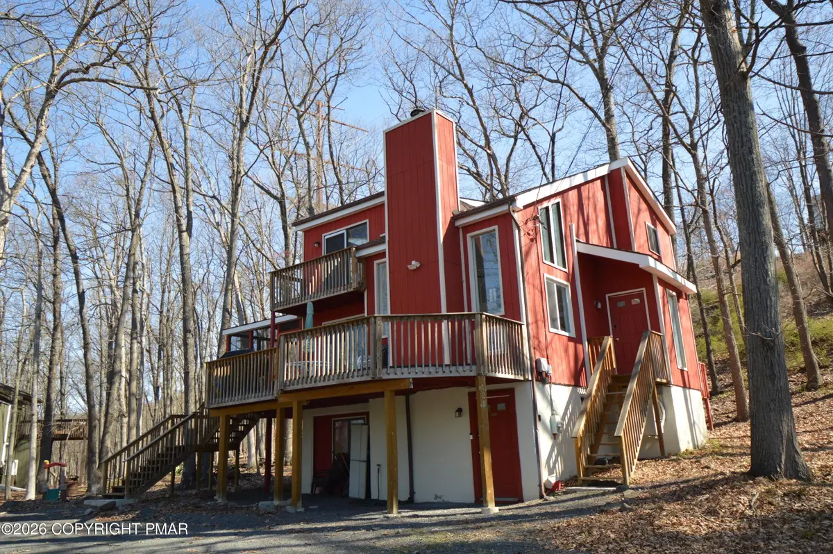 128 Ashley Court, Bushkill, PA 18324 - #1