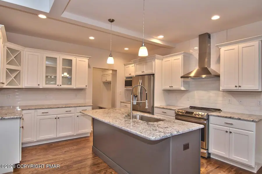 118 Clearview Court, Stroudsburg, PA 18360 - #2