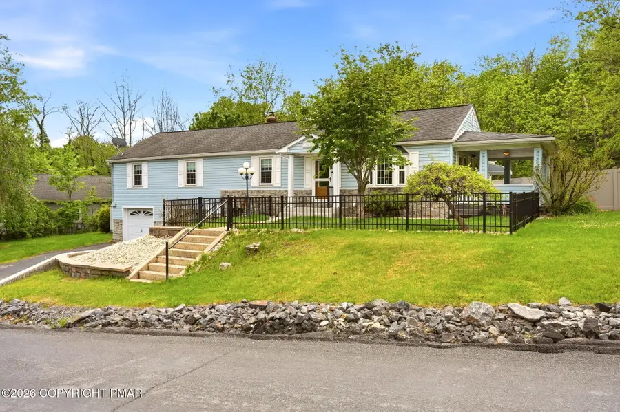 28 Tamaqua Street, Tamaqua, PA 18252 - #3