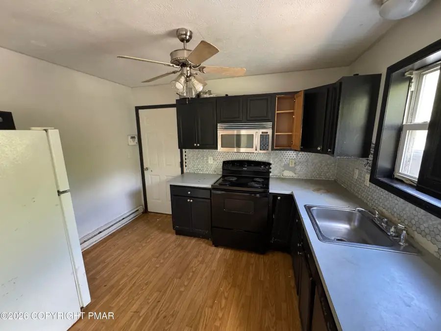 1291 Glade Drive, Long Pond, PA 18334 - #2