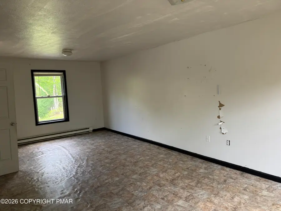 1291 Glade Drive, Long Pond, PA 18334 - #3