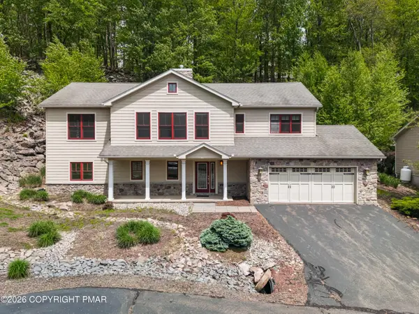 54 Bluestone Court, Lake Harmony, PA 18624