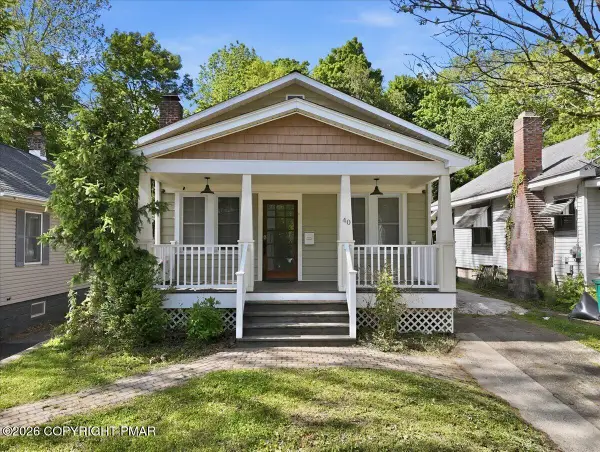 40 W Broad Street, East Stroudsburg, PA 18301