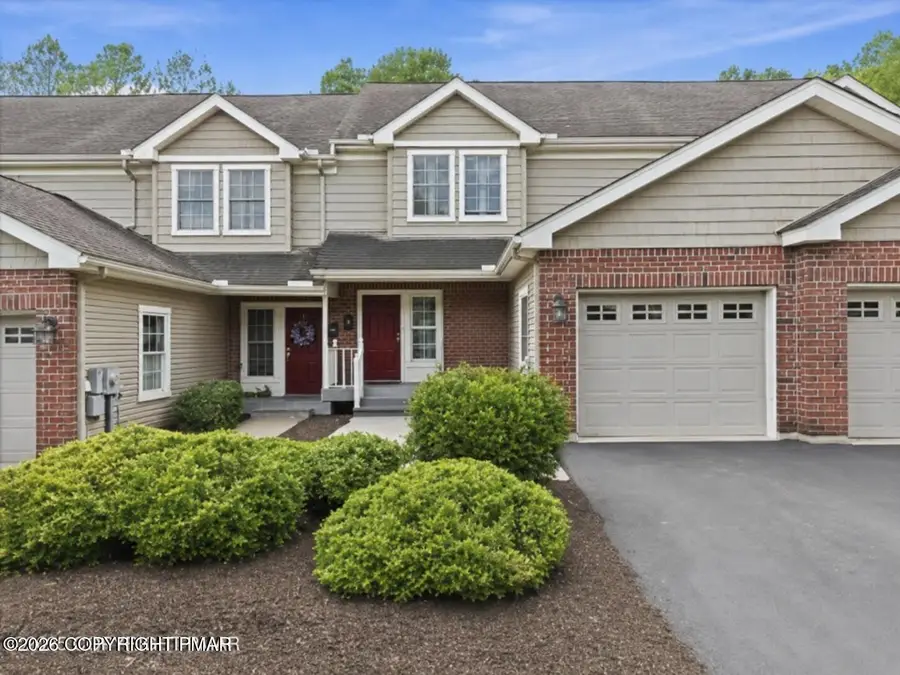 11 Oak Leaf Lane, East Stroudsburg, PA 18301 - #3