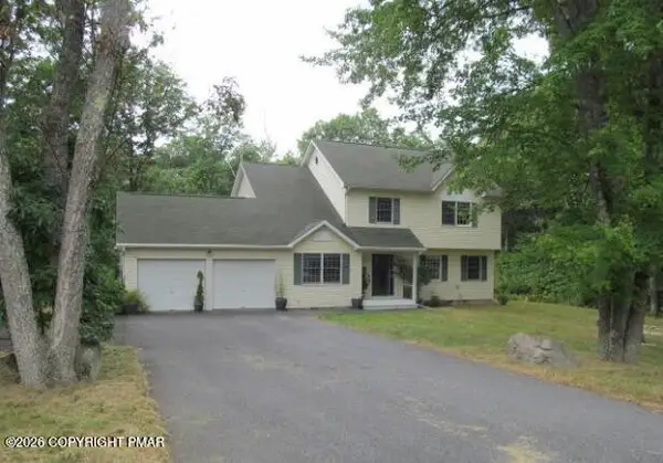 121 Crown Point Drive, East Stroudsburg, PA 18302