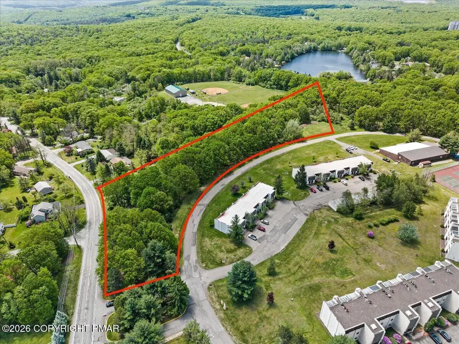 Foxfire Dr Drive, Mount Pocono, PA 18344 - #3