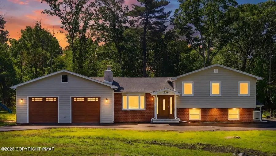 236 Lloyds Lane, Stroudsburg, PA 18360 - #2