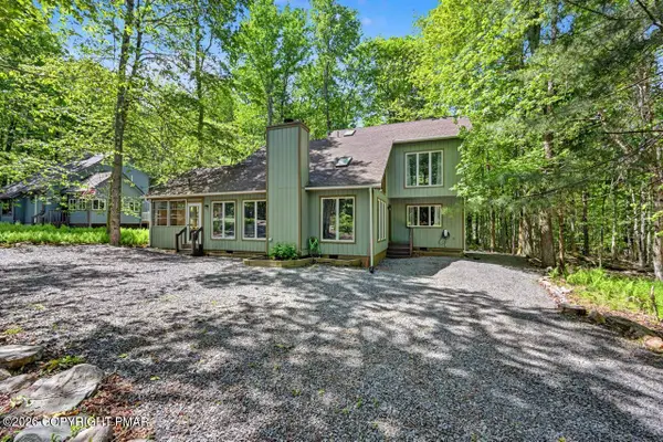 154 Moshannon Drive, Pocono Lake, PA 18347