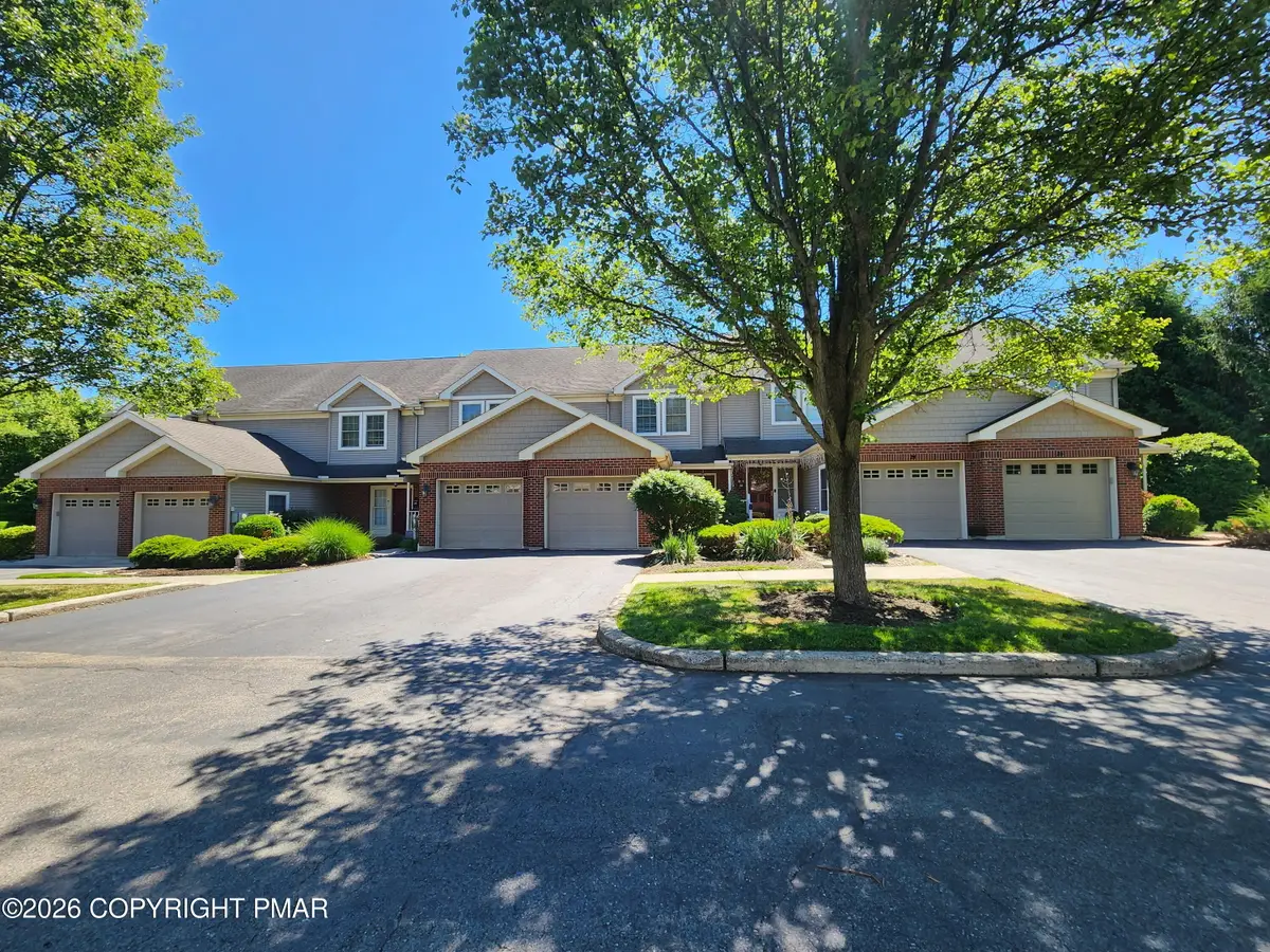 30 Oak Leaf Lane, East Stroudsburg, PA 18301 - #1