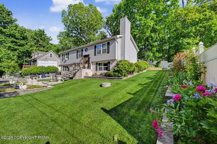 515 Crocus Drive, East Stroudsburg, PA 18301 - #2