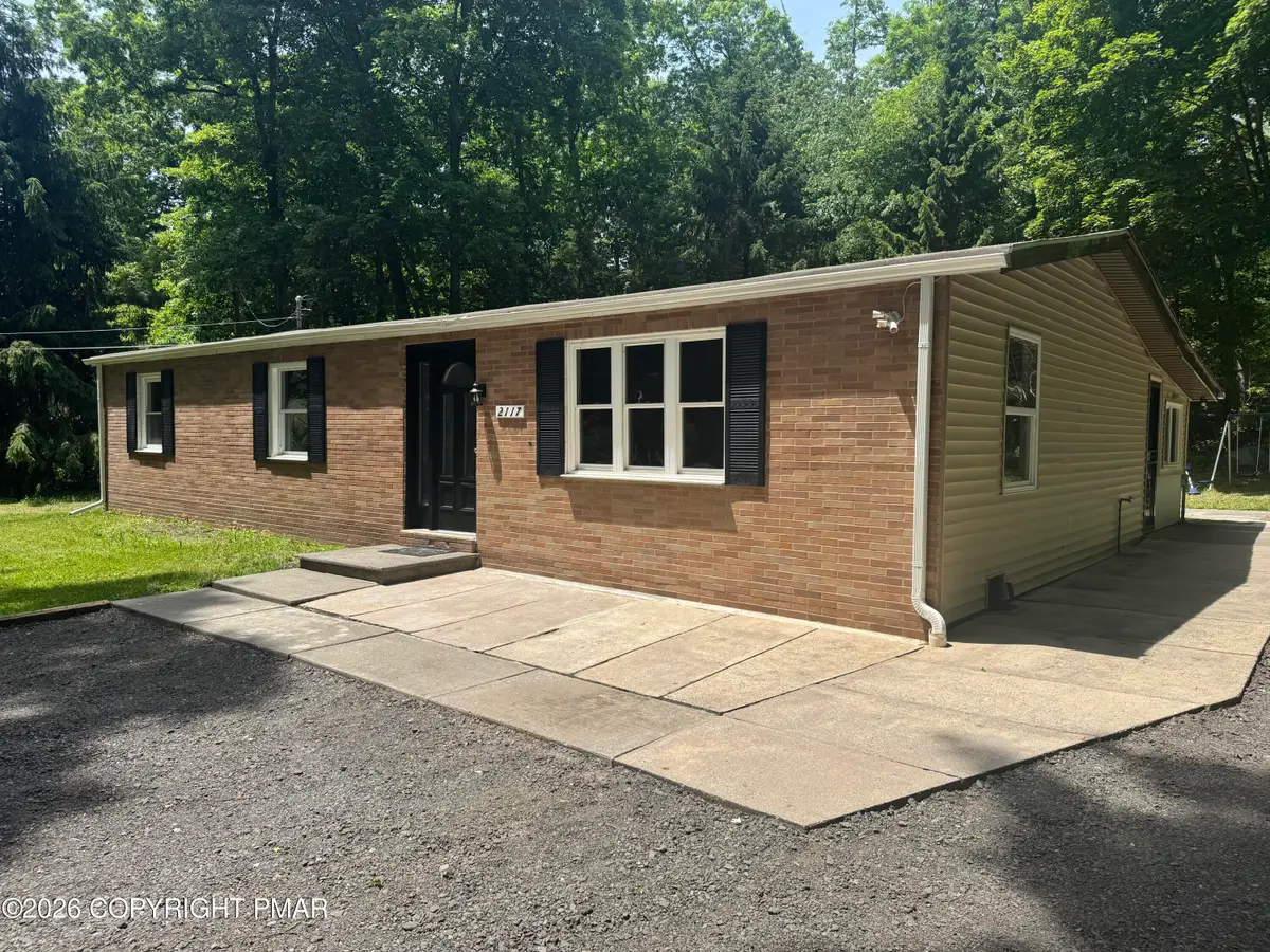 2117 Heathrow Lane, Stroudsburg, PA 18360 - #1