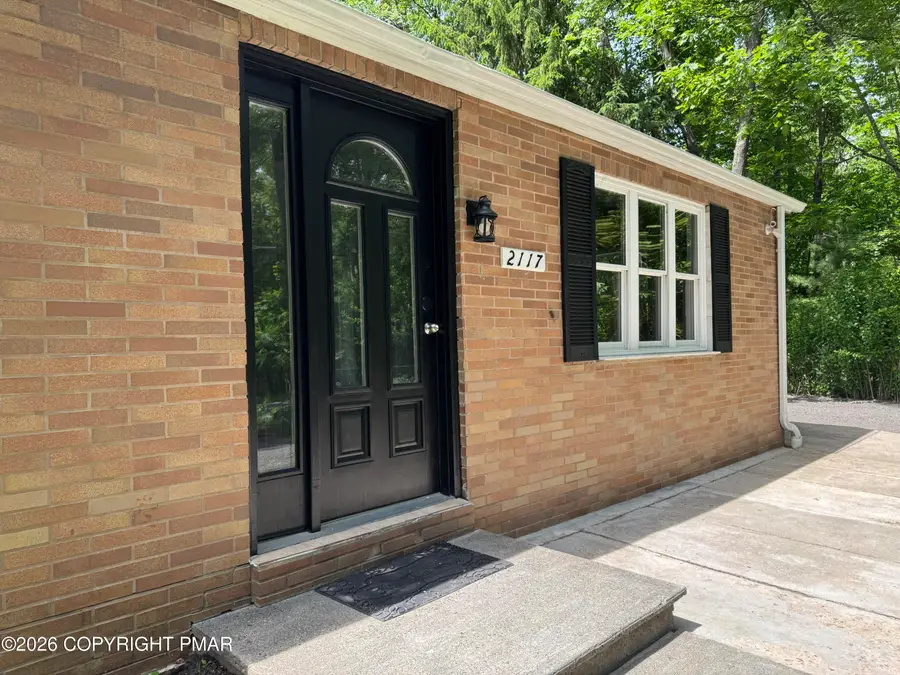 2117 Heathrow Lane, Stroudsburg, PA 18360 - #2