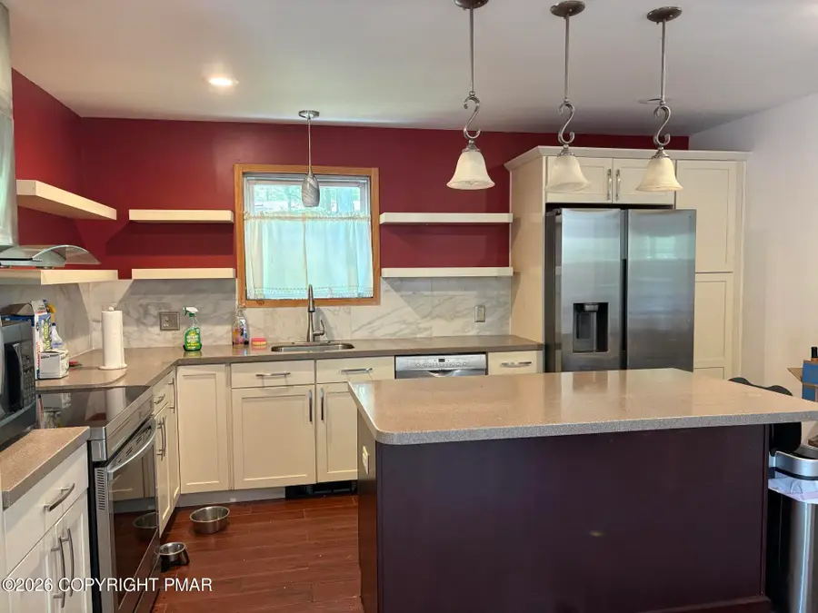 932 Cricket Lane, Long Pond, PA 18334 - #3