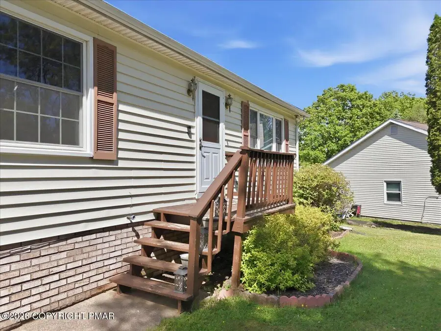 36 Deerfield Drive, Mount Pocono, PA 18344 - #3