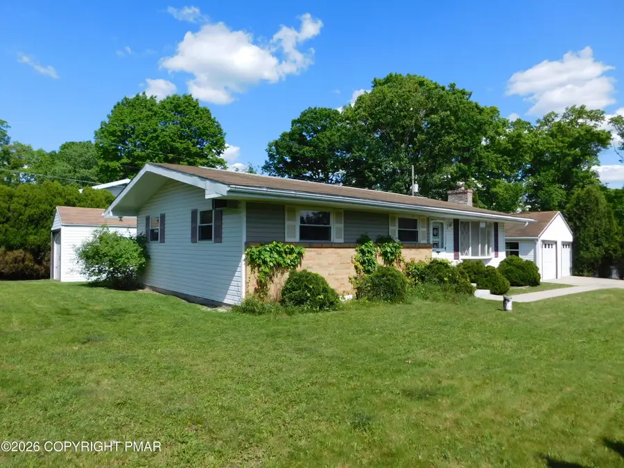 114 Cumberland Avenue, Tamaqua, PA 18252 - #2