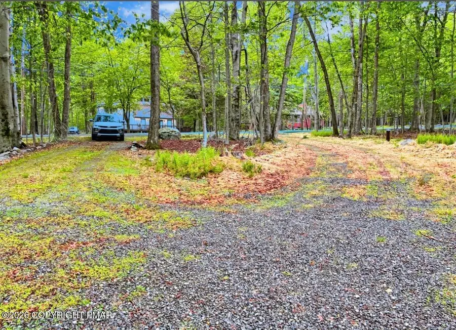 19 Livingston Lane, Gouldsboro, PA 18424 - #3