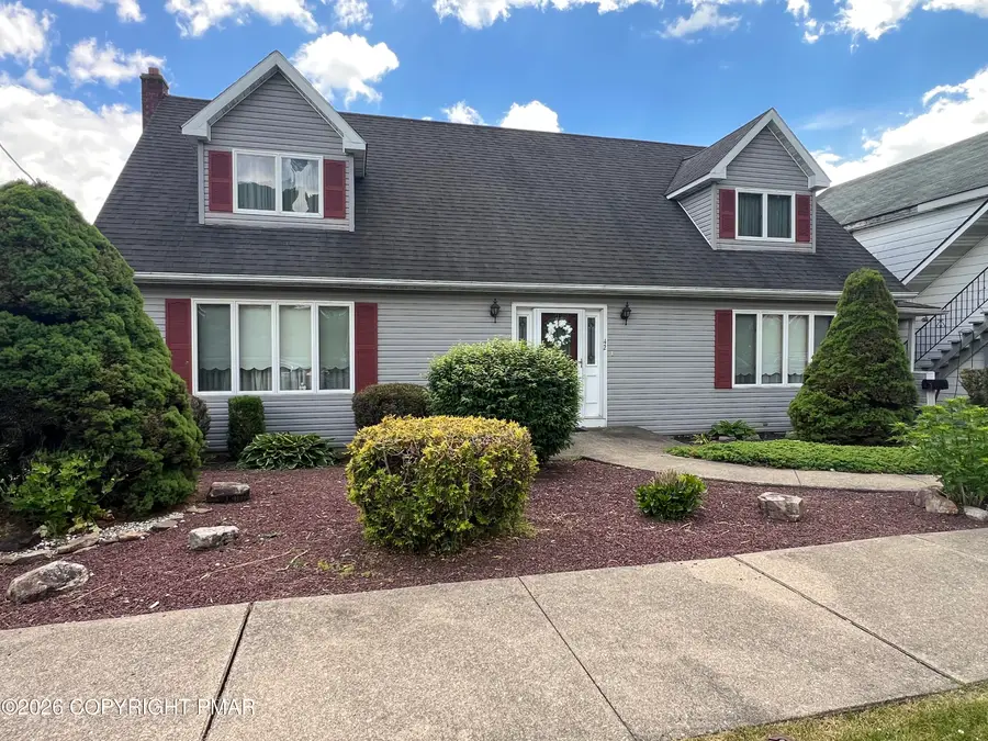 42 E Columbus Avenue, Nesquehoning, PA 18240 - #2