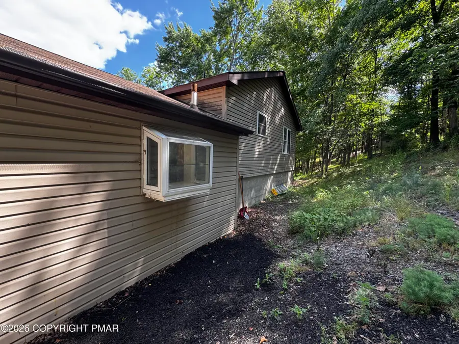 3207 Pine Ridge Drive, Bushkill, PA 18324 - #3