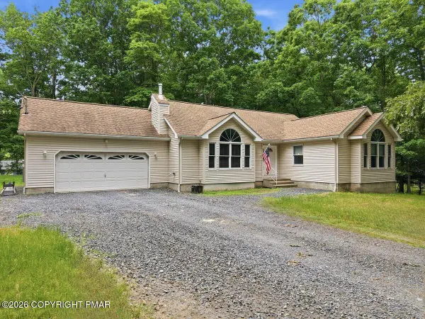 1142 Sierra Trails Drive, East Stroudsburg, PA 18302