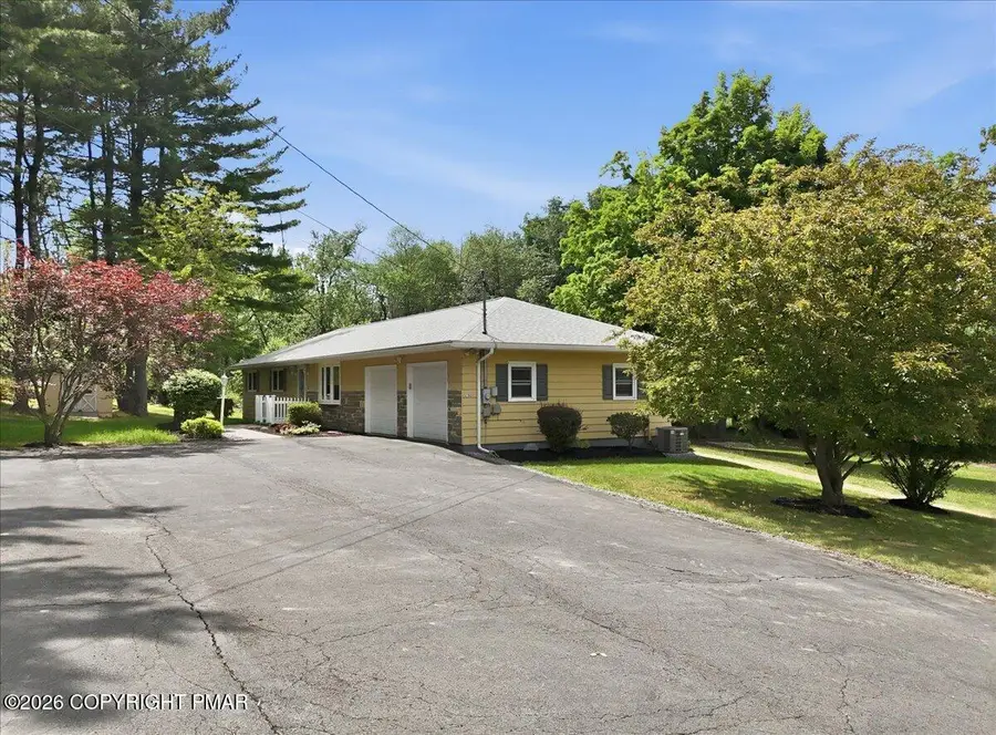 2103 Westbury Drive, Stroudsburg, PA 18360 - #2