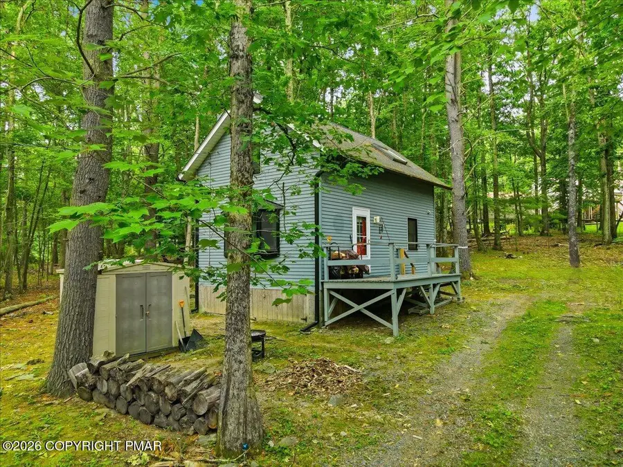 180 E Shore Drive, Dingmans Ferry, PA 18328 - #2