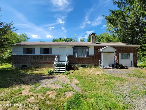 2631 Mountain Road, Stroudsburg, PA 18360