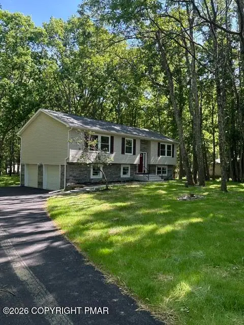 244 Upper Ridge Drive, Effort, PA 18330