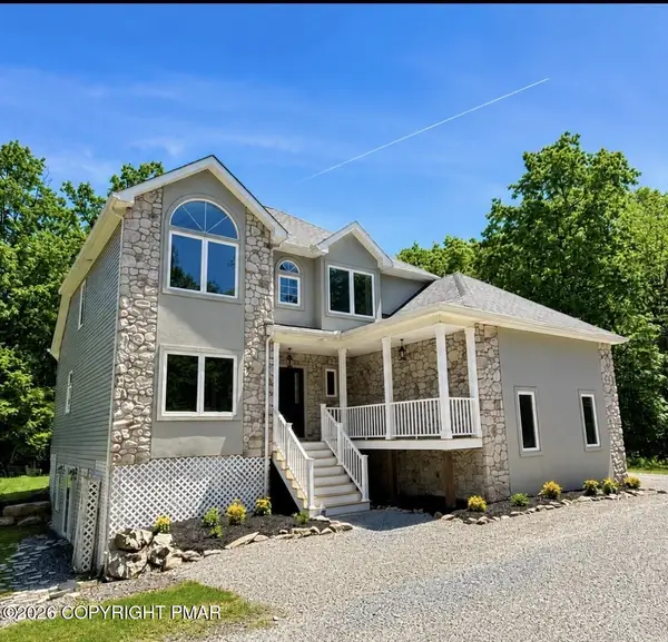 5327 Maple Lane, Cresco, PA 18326