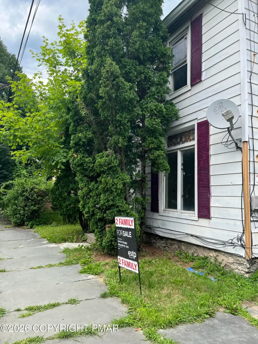 202 N Courtland Street, East Stroudsburg, PA 18301 - #3