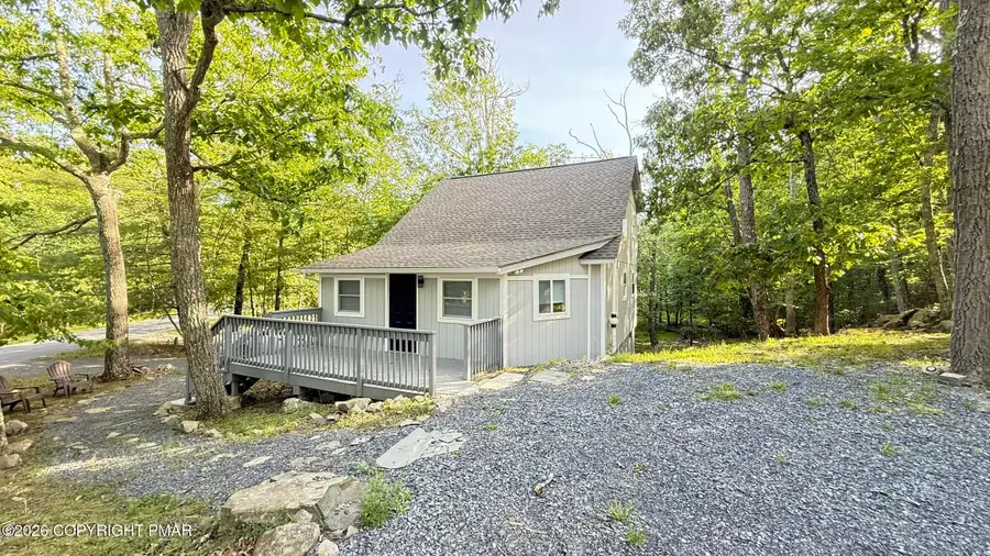 117 Clifton Drive, Bushkill, PA 18324 - #2