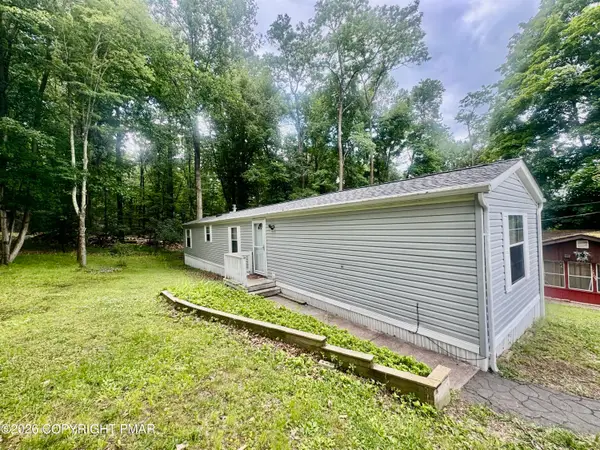185 Bartion Court, Bartonsville, PA 18321