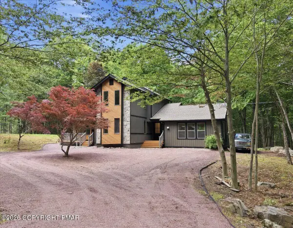 4366 Skyline Drive, Canadensis, PA 18325