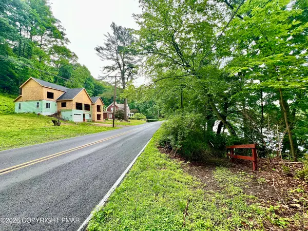 4192 River Road, Mount Bethel, PA 18343