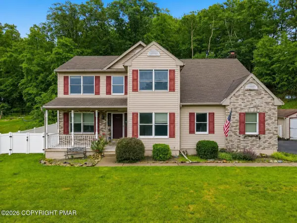 4017 Crest View Drive, Stroudsburg, PA 18360