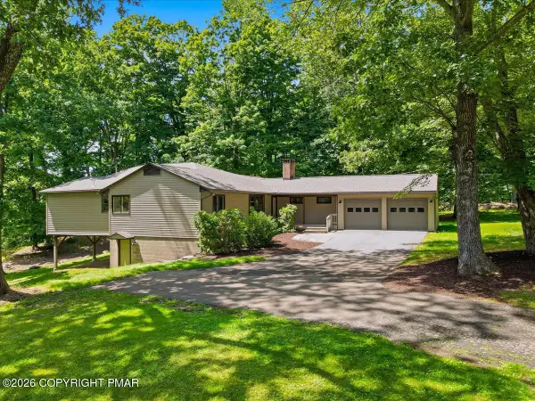 307 Foxglove Road, Stroudsburg, PA 18360