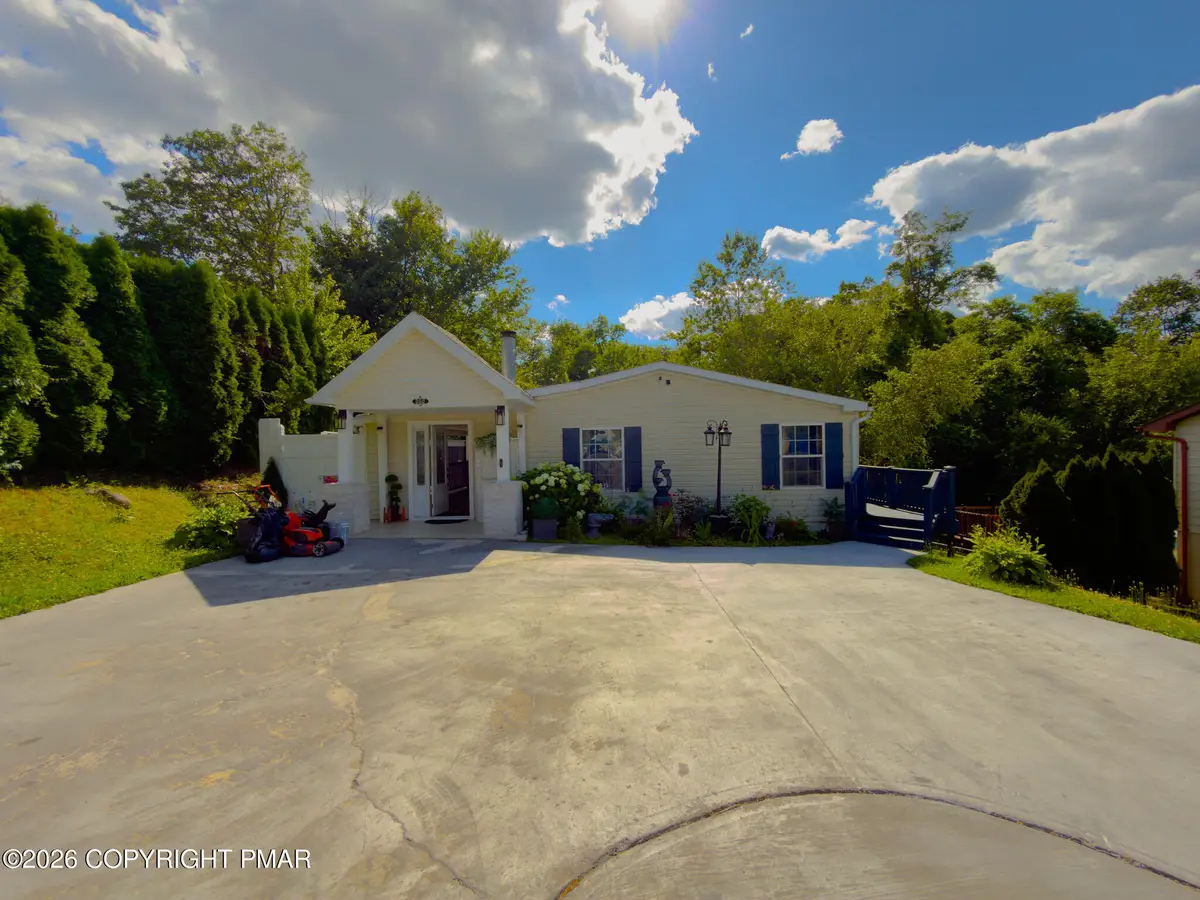 890 Seybert Street, Hazleton, PA 18201 - #1