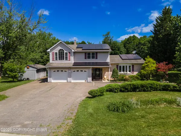 2153 Valley View Drive S, Saylorsburg, PA 18353