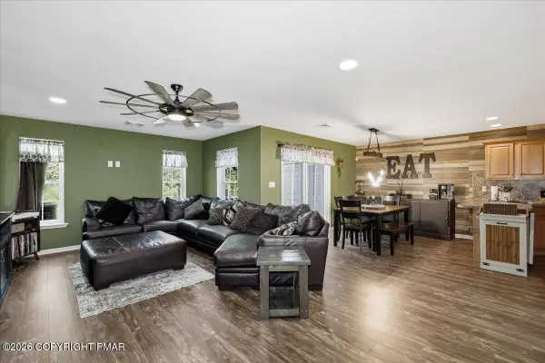 134 Sciota Garden Road, Sciota, PA 18354