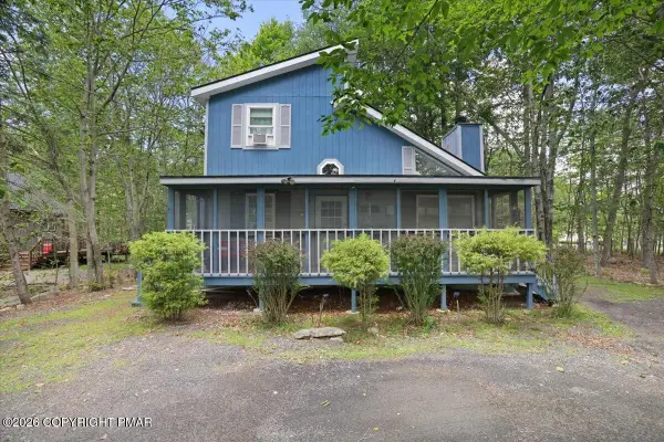 9275 Valley View Court, Tobyhanna, PA 18466