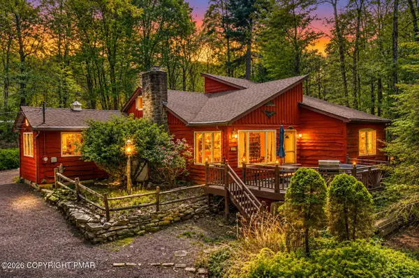 59 Red Oak Road, Lake Harmony, PA 18624