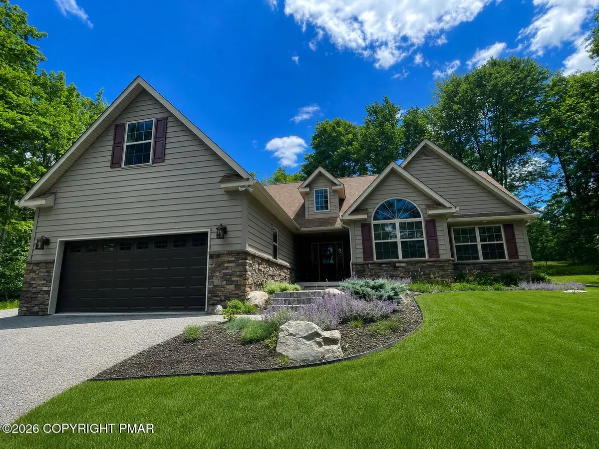 293 Wolf Hollow Road, Lake Harmony, PA 18624 - #1