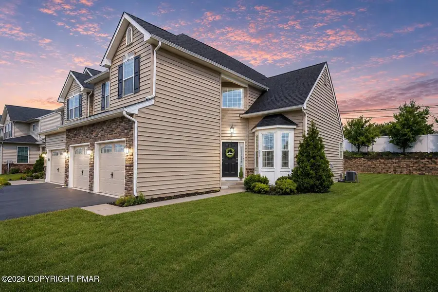 973 Spring White Drive, Breinigsville, PA 18031 - #3