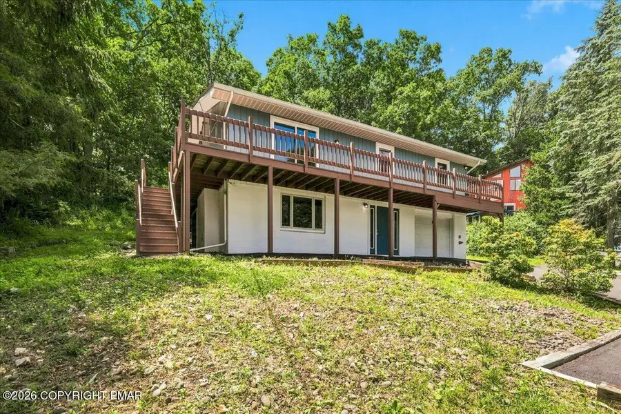 1027 Maple Lake Drive, Bushkill, PA 18324 - #2