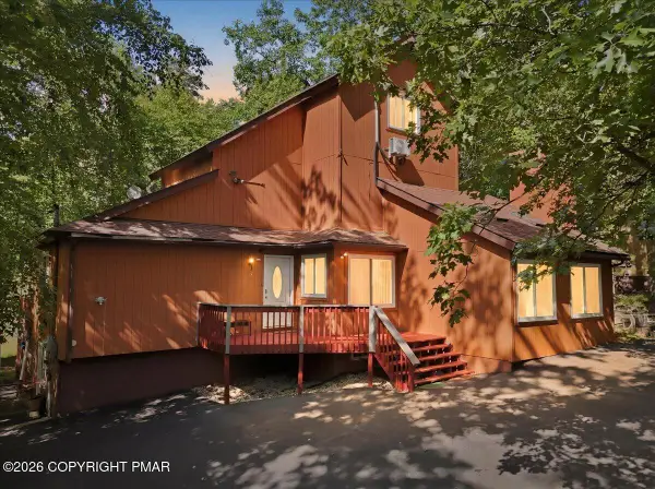 184 Cambridge Court, Bushkill, PA 18324