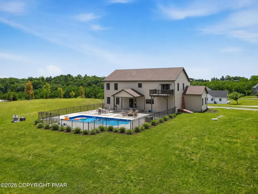 130 Longenbach Avenue N, Nazareth, PA 18064 - #2