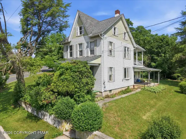 4305 Main Street, Slatington, PA 18080