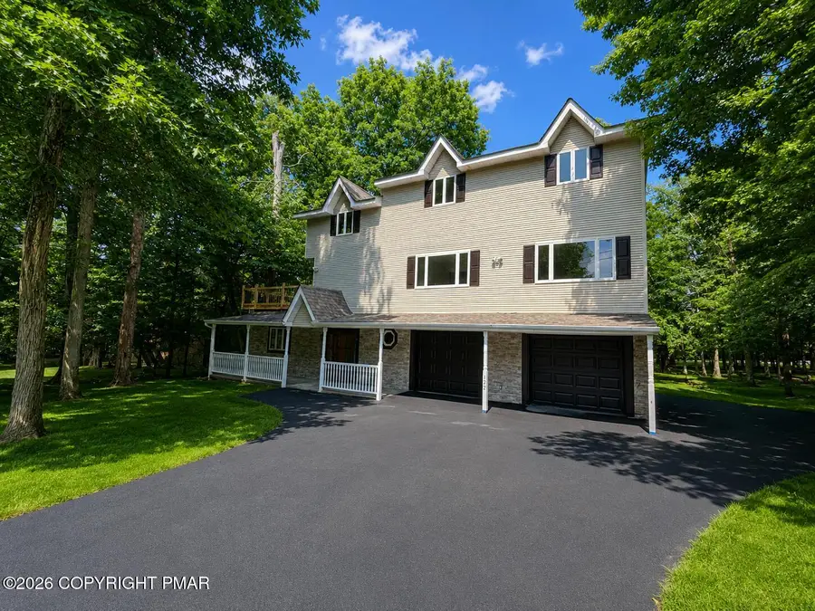 297 Hyland Drive, East Stroudsburg, PA 18301 - #2